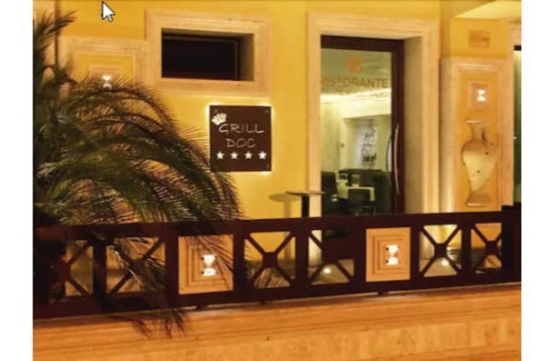 Bhb Hotel Manduria Kültér fotó